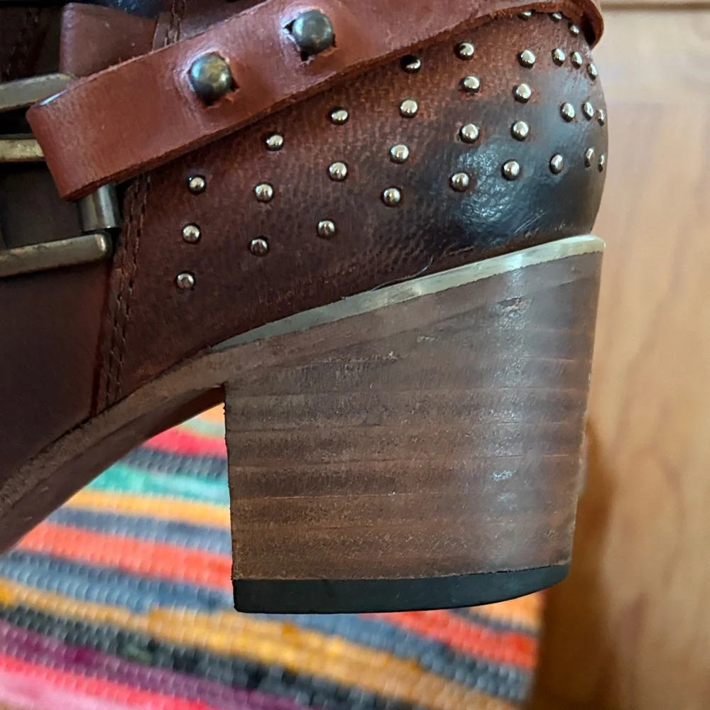 Freebird Brown Heeled Boots with Buckle Detail - Picture 5 of 6